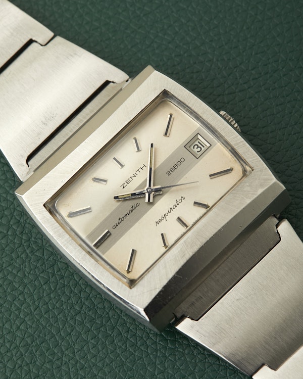 Zenith Ref. A769 Respirator TV-Shaped Case Lobster Bracelet 1974 - image 6