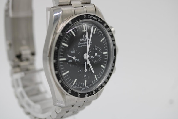 Omega Speedmaster 310.30.42.50.01.001 - image 6