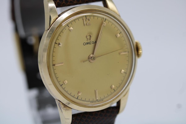 Omega 30T2SE Omega Strap and Buckle immacualte - image 10