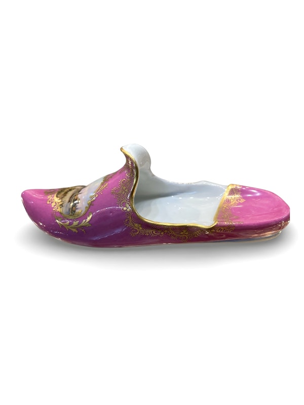 Meissen topographical slipper - image 2