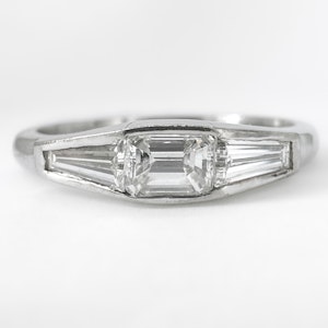 Vintage 3 Stone Diamond Ring - Saddingtons Jewellery Stand 375