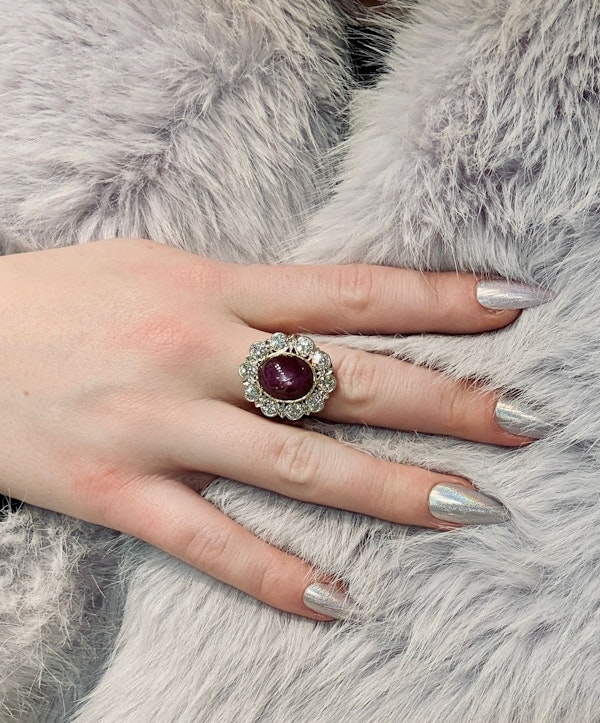 Star Ruby Diamond Ring. - image 8