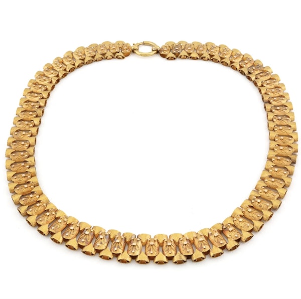 15ct Boxed Locket with Book Chain - Spectrum Antiques - image 3