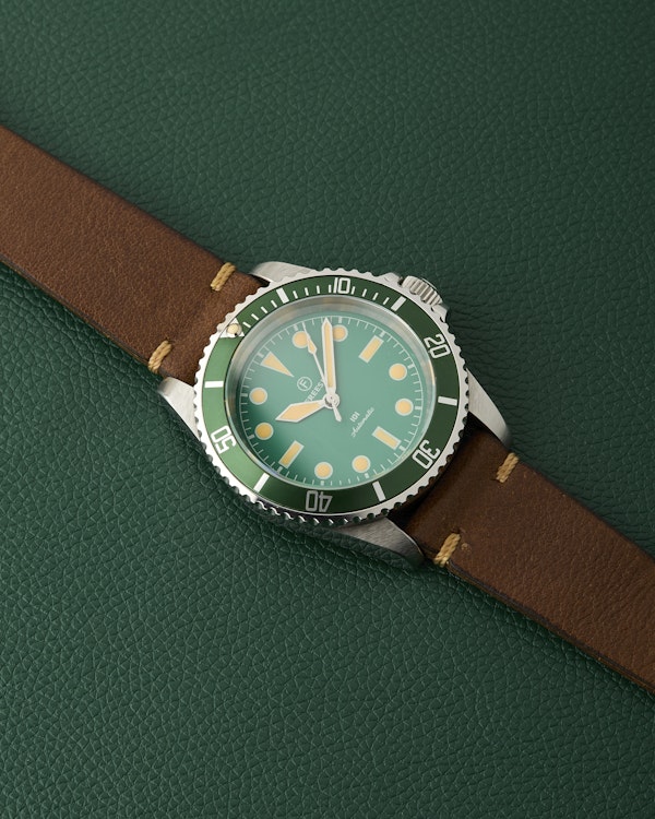 Freese 101 Green Dial Green Bezel Automatic Simon Freese Watch - image 8