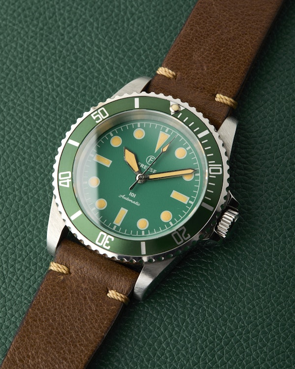 Freese 101 Green Dial Green Bezel Automatic Simon Freese Watch - image 11