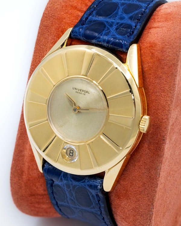 1955 Universal Geneve Monodatic Dioramic ‘Disco Volante’ 100108 - Rare - image 4