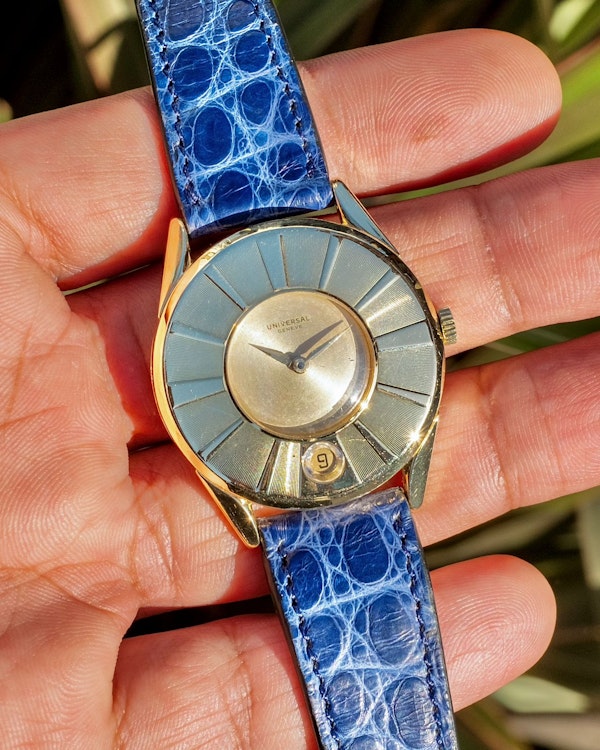 1955 Universal Geneve Monodatic Dioramic ‘Disco Volante’ 100108 - Rare - image 1