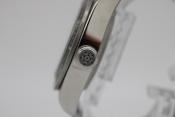 Tudor Black Bay Harrods 79230G - image 8