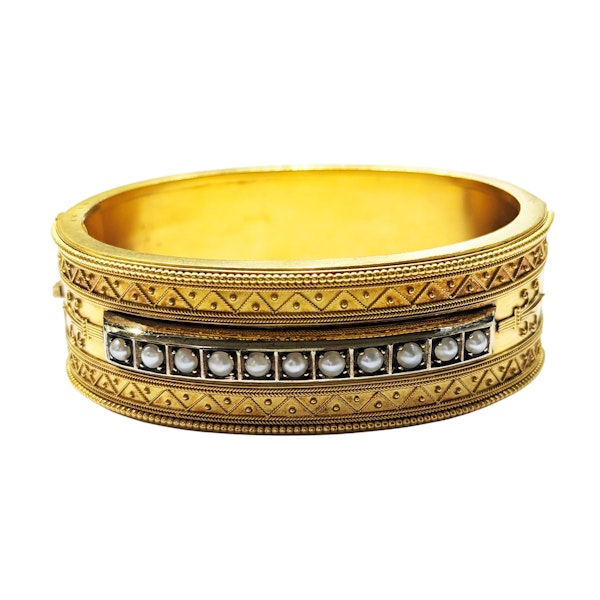 Antique Etruscan Revival Pearl and Gold Bangle, Circa 1875 - image 6
