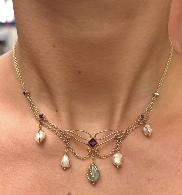 Edwardian 9ct Gold Suffragette Emerald, Amethyst & Pearl Festoon Necklace - Spectrum Antiques - image 2