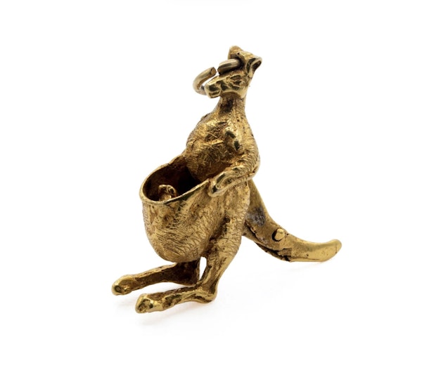 Mother Kangaroo with Articulated Roo in pouch - Spectrum Antiques - image 2