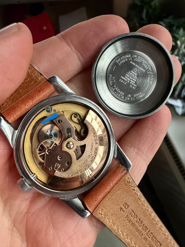 Omega Seamaster Calendar 2846 - image 2