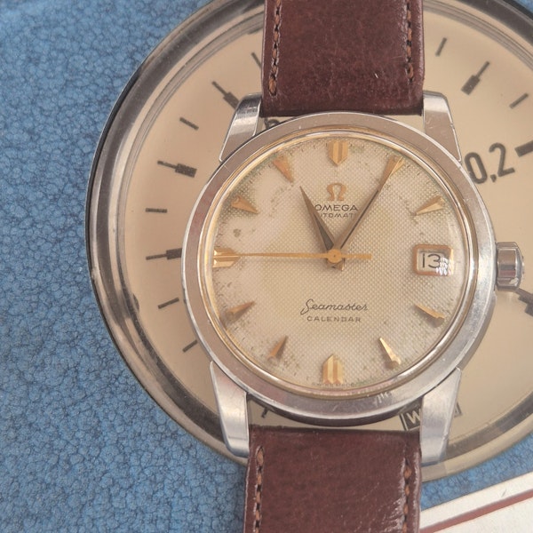 Omega Seamaster Calendar 2846 - image 13