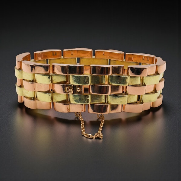 Lovely French 18ct Two-tone Gold Bracelet at Deco&Vintage Ltd - image 4