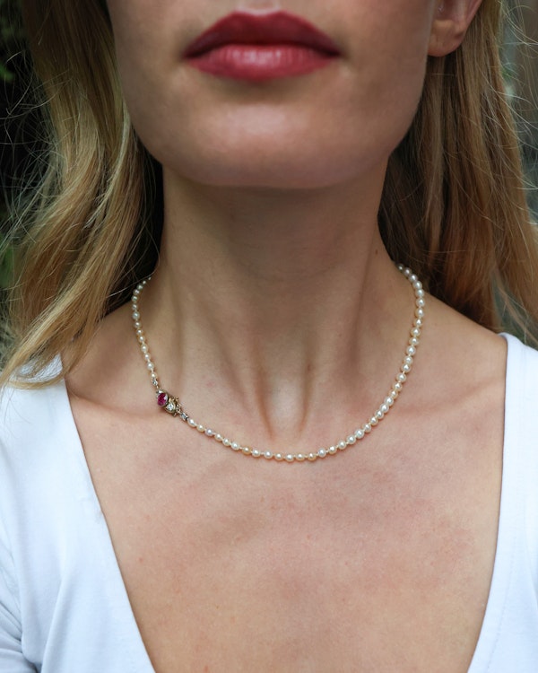 Lovely Antique Natural Pearl With Burmese Ruby Diamond Clasp at Deco&Vintage Ltd - image 2