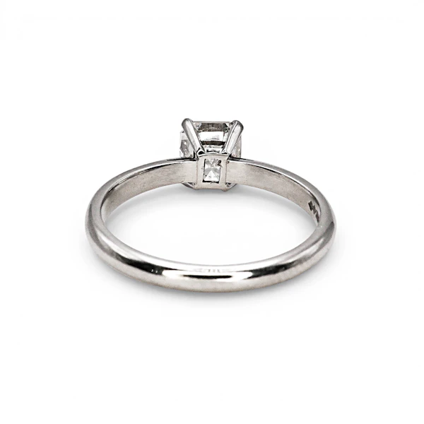 Radiant-Cut Diamond and Platinum Solitaire Ring, 1.01 Carat H SI1 - image 8