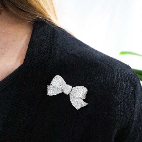Art Deco Diamond And Platinum Bow Brooch, Circa 1925 - image 5