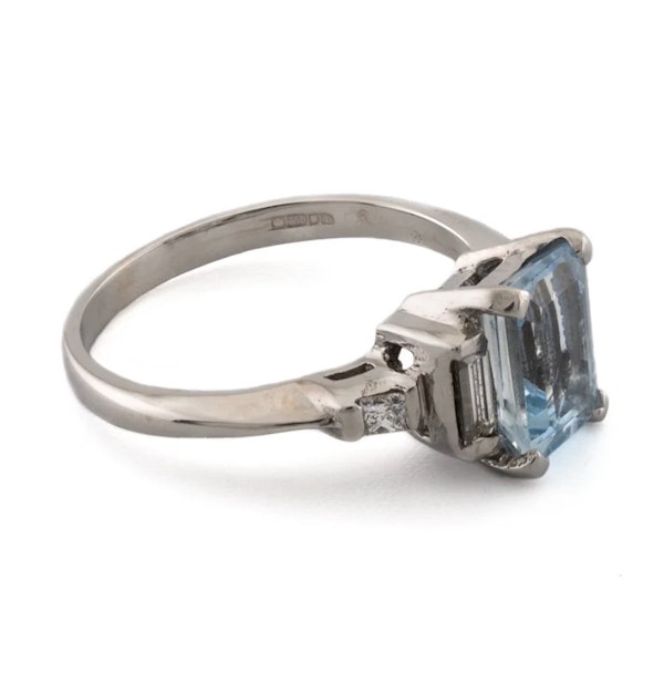 18ct Princess Cut Aquamarine and Diamond Ring - image 4