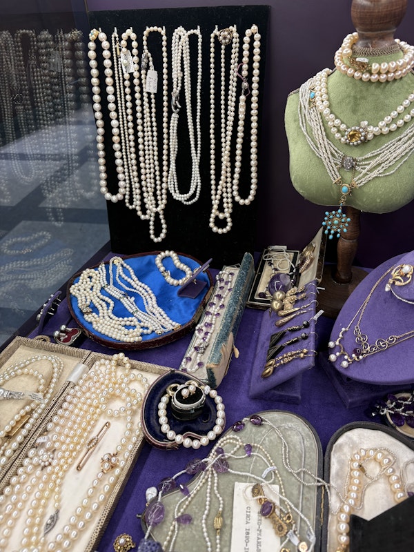Pearl Jewellery - Spectrum Antiques - image 3