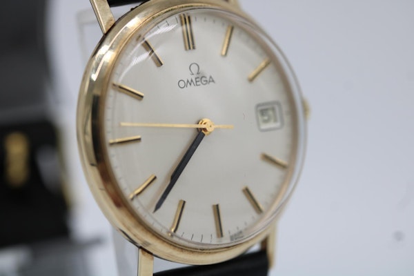 Omega Vintage Classic 132.5017 - image 10