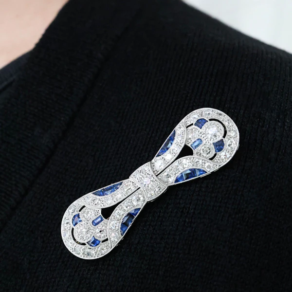 Art Deco Sapphire, Diamond And Platinum Bow Brooch, Circa 1930 - image 6