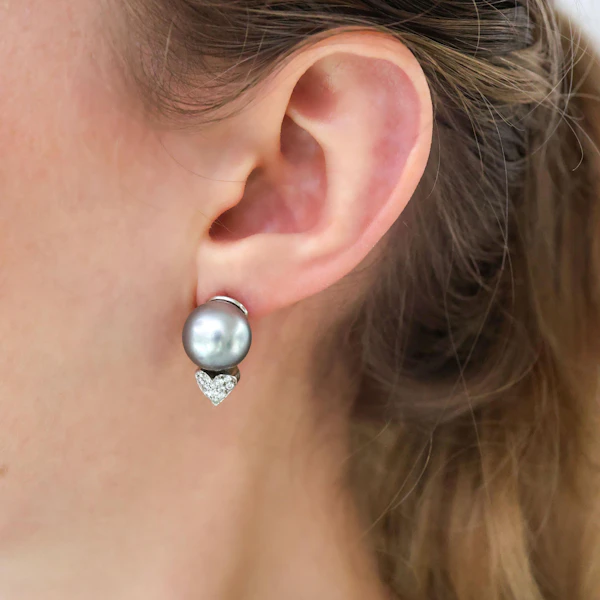 Tahitian Pearl Diamond Heart and 14ct White Gold Earrings, Circa 1990 - image 5