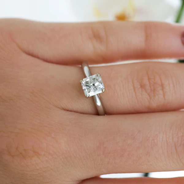 Radiant-Cut Diamond and Platinum Solitaire Ring, 1.01 Carat H SI1 - image 10