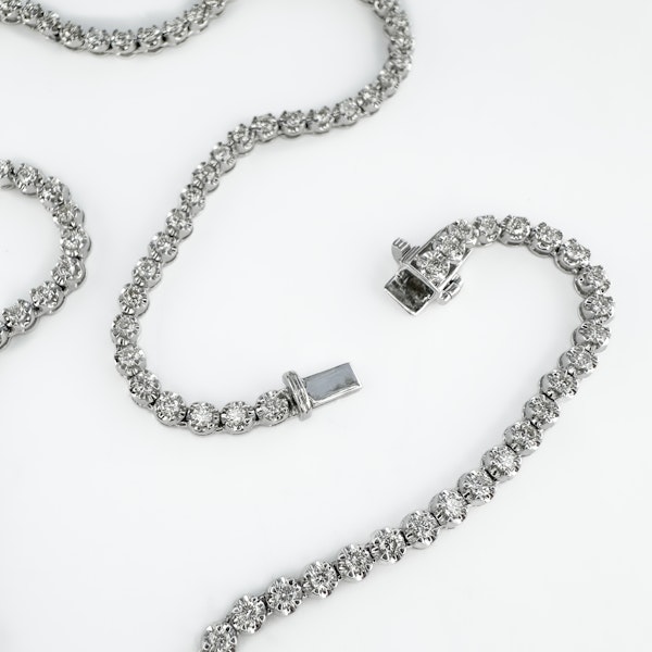 Graduated Diamond Necklace - Saddingtons Jewellery Stand 375 - image 3
