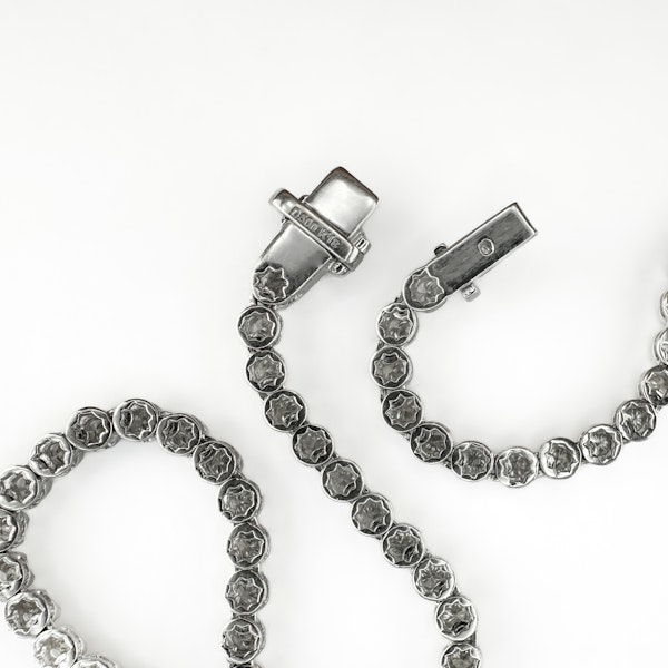 Graduated Diamond Necklace - Saddingtons Jewellery Stand 375 - image 4