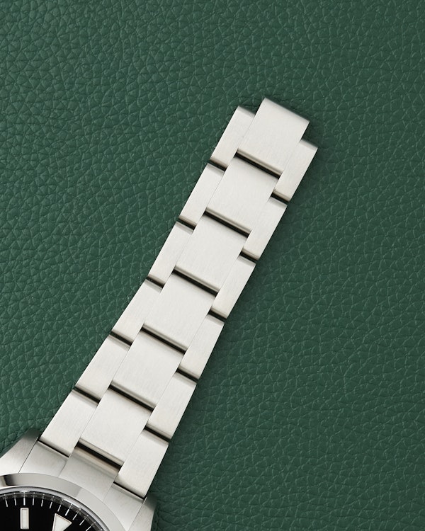 Rolex Explorer 36mm 124270 Full Set Box Papers 2021 - image 14