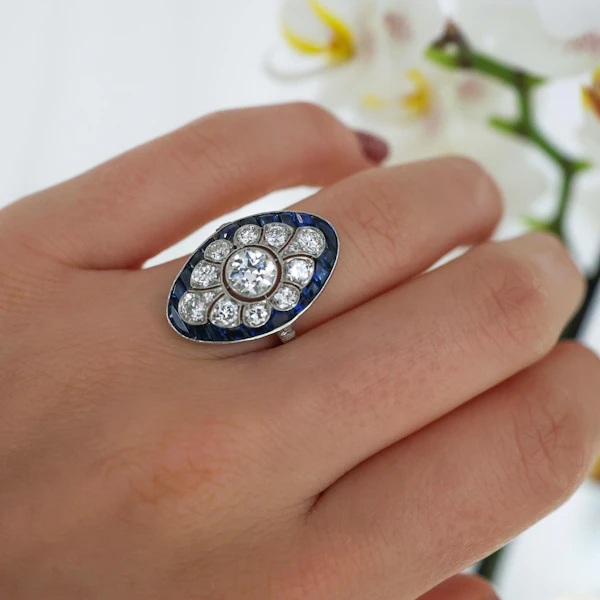 Art Deco Sapphire Diamond and Platinum Ring, Circa 1930 - image 5