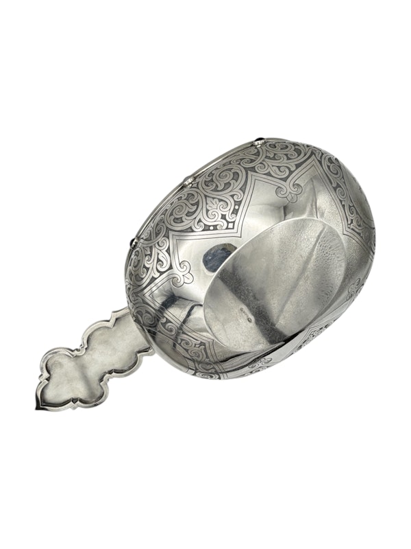 Russian large silver gilt kovsh, Moscow , c.1910 by Lorie. - image 6