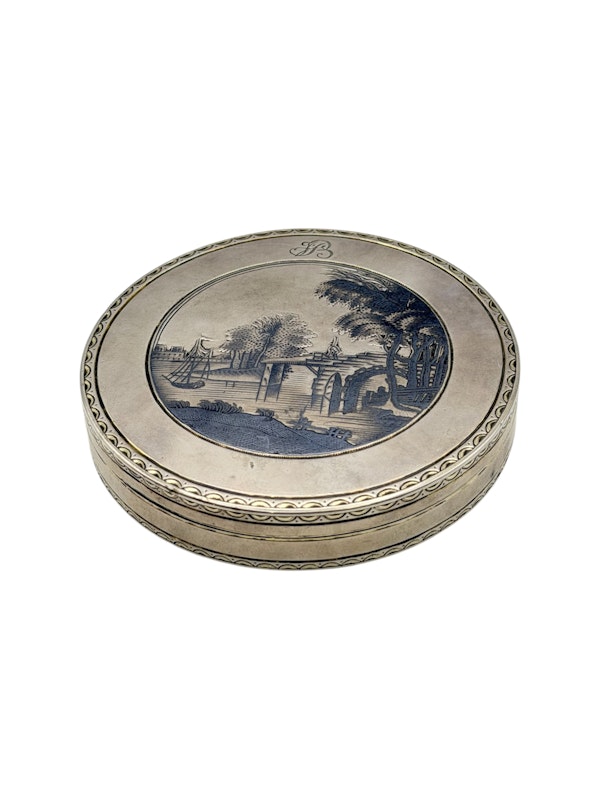 18th century Russian silver and niello snuff box, Velikiy Ustug, 1788. - image 2