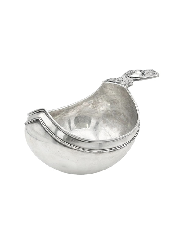 Russian silver coin kovsh, St Petersburg. c1910 by Nikolai Kemper. - image 2