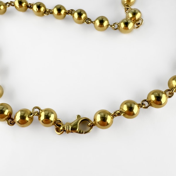 Beaded Yellow Gold Chain - Saddingtons Jewellery Stand 375 - image 2