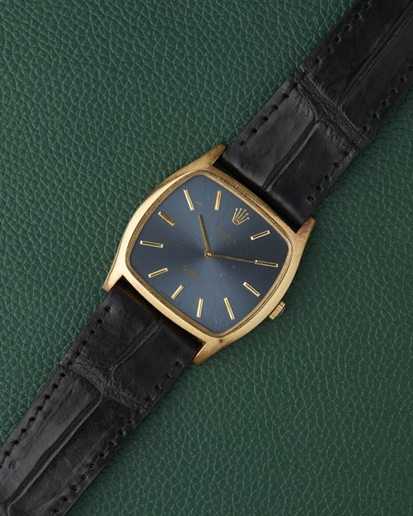 Rolex Cellini Ref. 3805 Blue Sunburst 18k Yellow Gold TV case 1976 - image 3