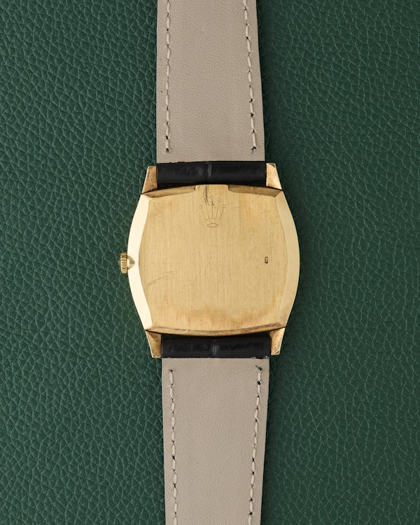 Rolex Cellini Ref. 3805 Blue Sunburst 18k Yellow Gold TV case 1976 - image 6