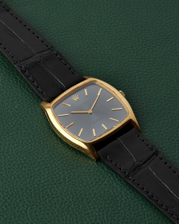 Rolex Cellini Ref. 3805 Blue Sunburst 18k Yellow Gold TV case 1976 - image 14