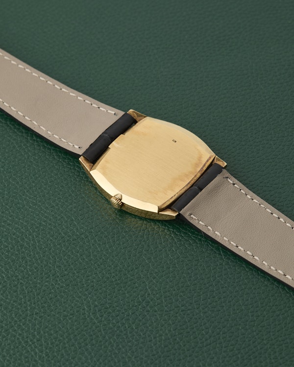 Rolex Cellini Ref. 3805 Blue Sunburst 18k Yellow Gold TV case 1976 - image 8
