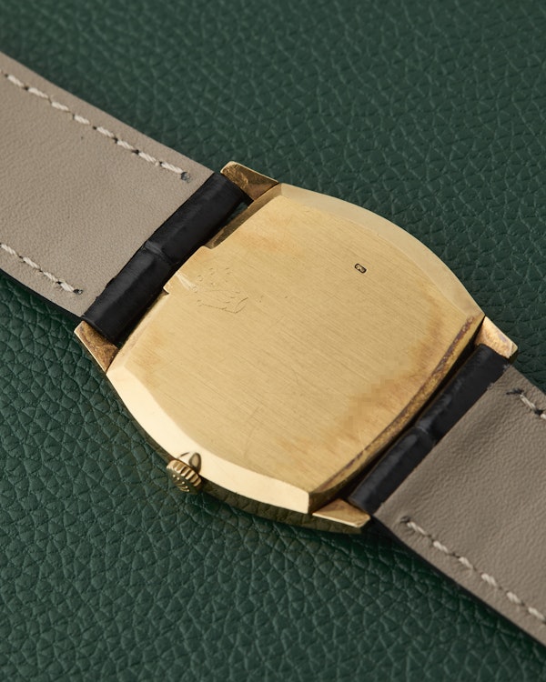 Rolex Cellini Ref. 3805 Blue Sunburst 18k Yellow Gold TV case 1976 - image 7