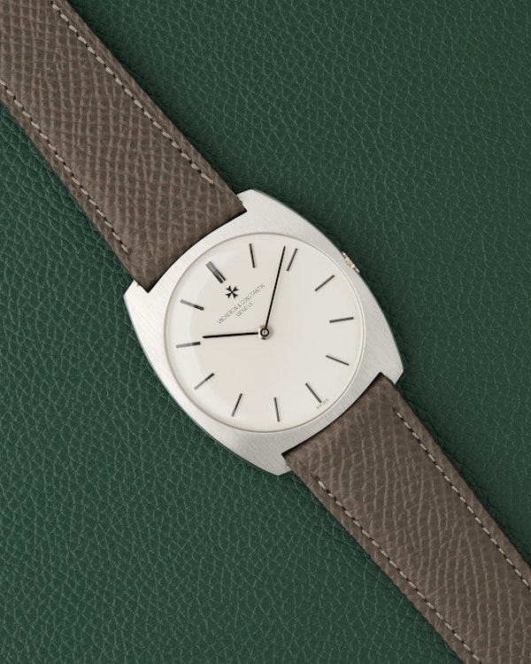 Vacheron Constantin Ref. 2014 Tonneau Case 18k White Gold - image 2