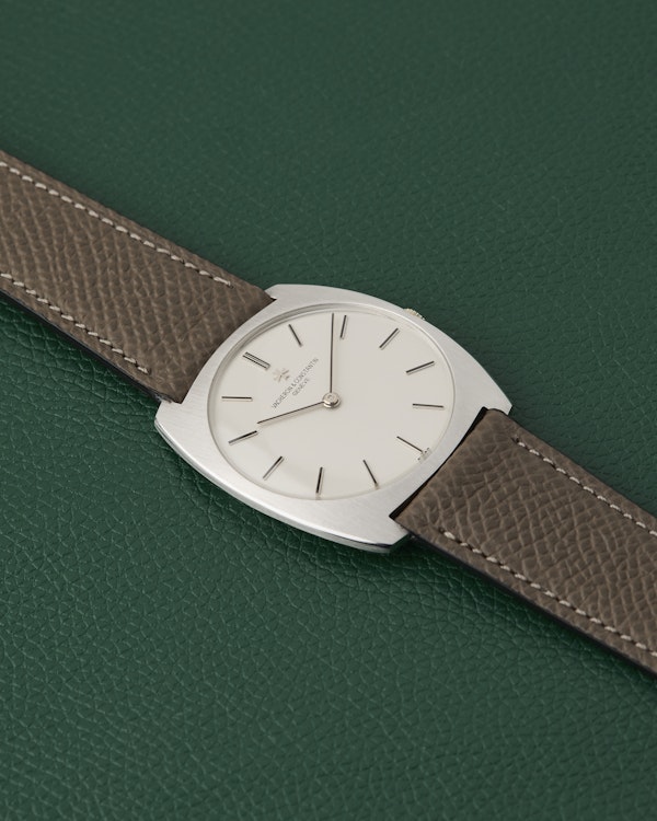 Vacheron Constantin Ref. 2014 Tonneau Case 18k White Gold - image 7