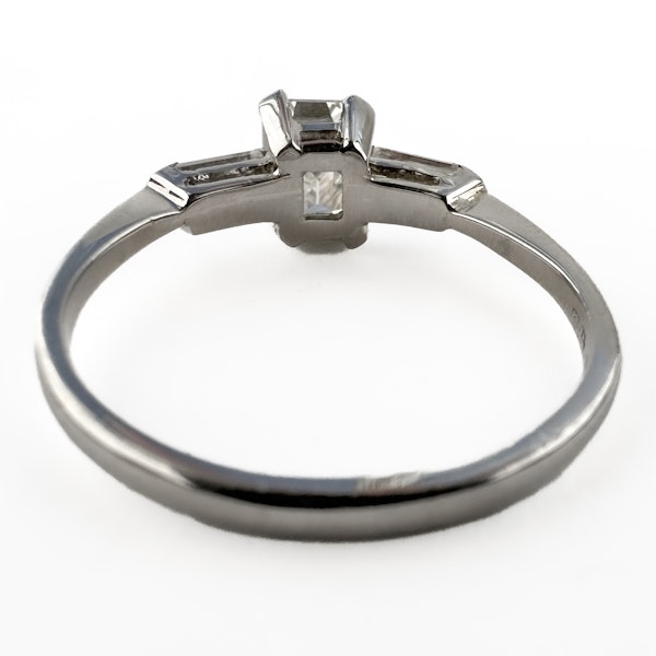 Emerald Cut Diamond Ring 1.02ct - Saddingtons Jewellery Stand 375 - image 4