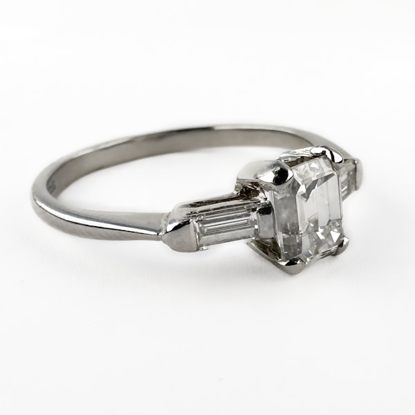 Emerald Cut Diamond Ring 1.02ct - Saddingtons Jewellery Stand 375 - image 3