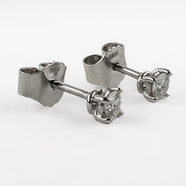 0.25ct Diamond Stud Earrings - Saddingtons Jewellery Stand 375 - image 3