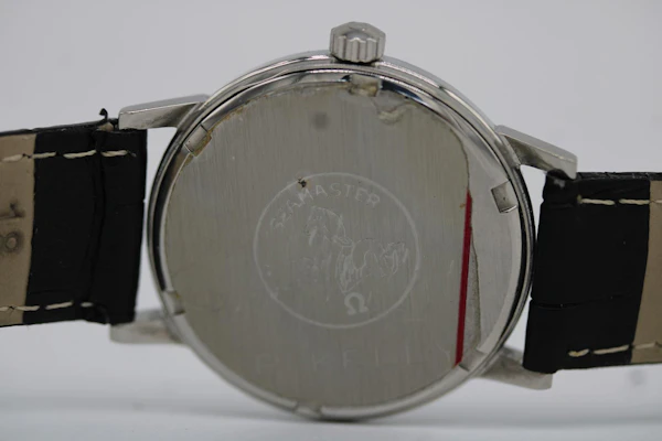 Omega Geneve 136.011 - image 3