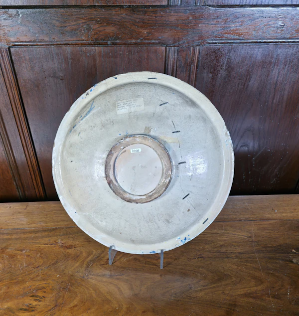 English Early Delftware Pottery Blue Dash Dish of the Temptation of Adam and Eve, Circa 1700, Possibly Bristol England - image 2