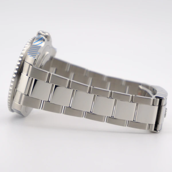 Rolex GMT Master II 116710LN - image 4