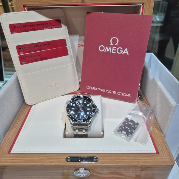 Omega Seamaster Diver 300 M 210.30.42.20.01.001 - image 10