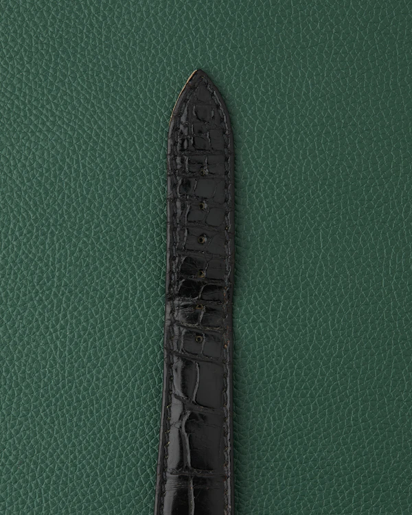 Audemars Piguet Ref. 14406 Classic 18k Yellow Gold Dress Watch - image 12